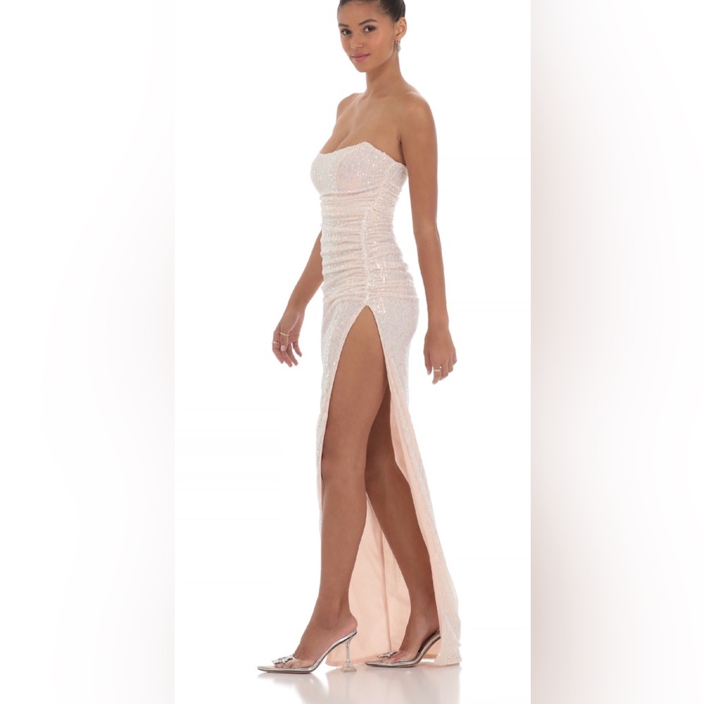 Lucy in the Sky Strapless Dress
